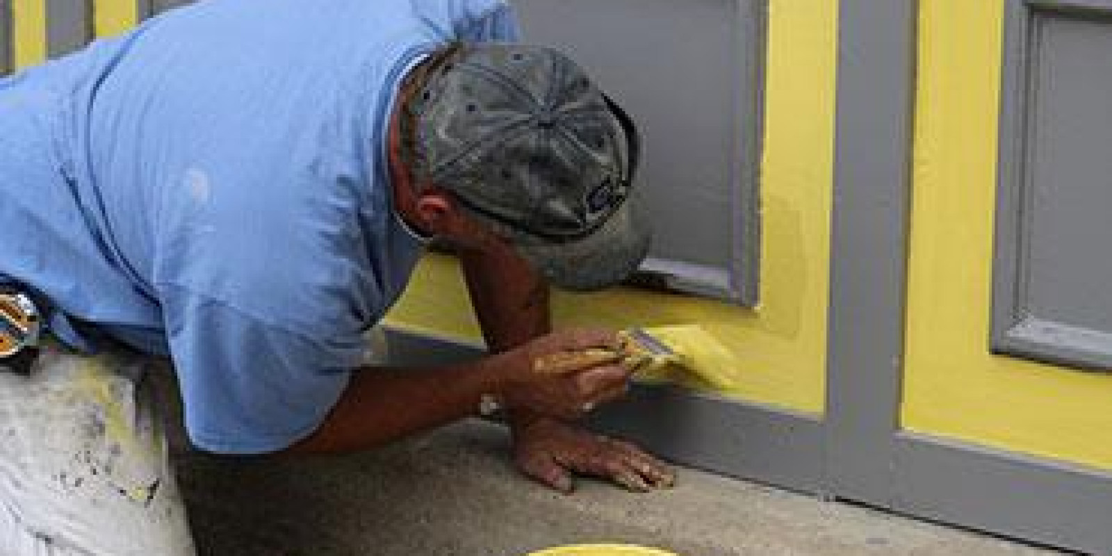 Framing And Insulating Walls In Warehouse And Corporate